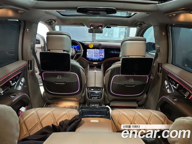 Mercedes-Benz EQS SUV (X296) Maybach EQS680 4MATIC 2024 — фото 23