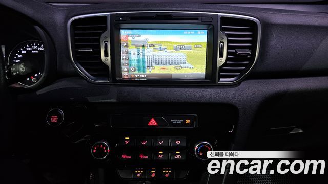 Kia Sportage (IV) Diesel 2WD Prestige 2016 — фото 14
