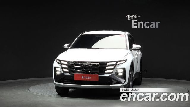 Hyundai Tucson (NX4) Gasoline 1.6 Turbo 2WD Inspiration 2025 — фото 3
