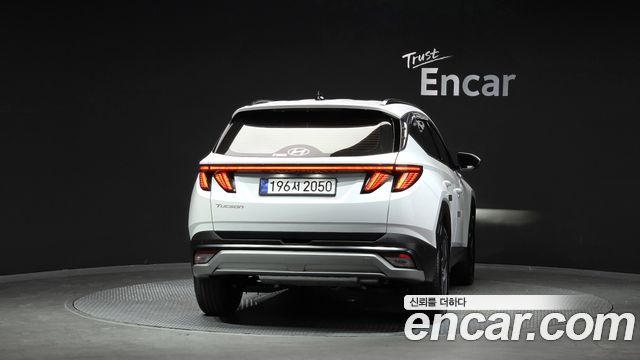 Hyundai Tucson (NX4) Gasoline 1.6 Turbo 2WD Inspiration 2025 — фото 4