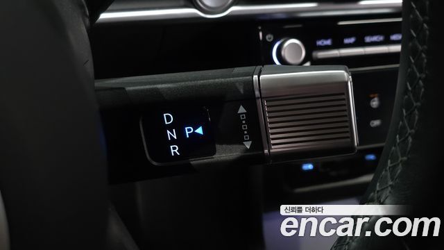 Hyundai Tucson (NX4) Gasoline 1.6 Turbo 2WD Inspiration 2025 — фото 9