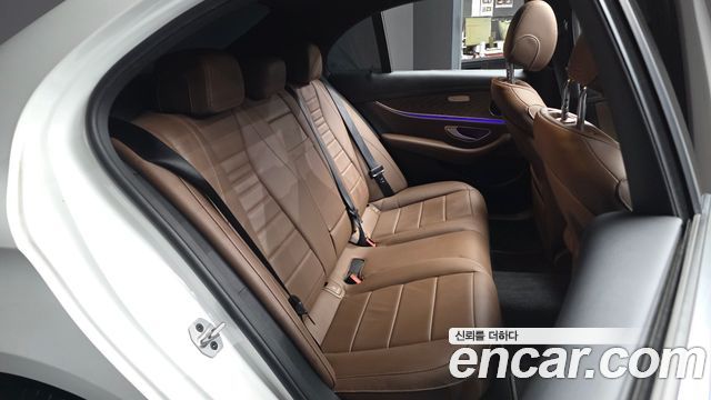 Mercedes-Benz E-Class (W213) E250 Exclusive 2023 — фото 12