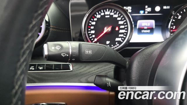 Mercedes-Benz E-Class (W213) E220d Coupe 2019 — фото 18