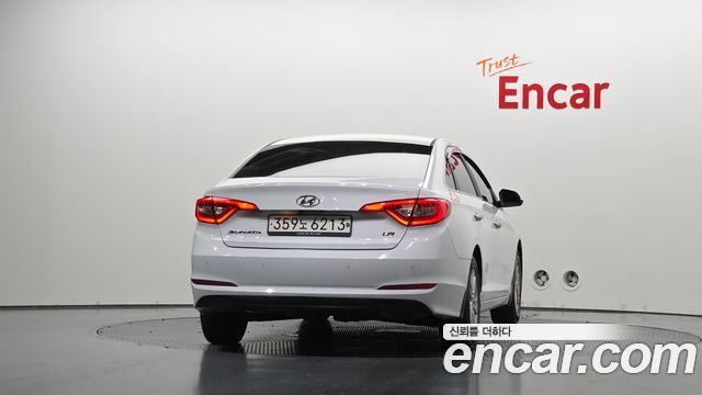 Hyundai Sonata (LF) LPI TAXI Premium 2017 — фото 4