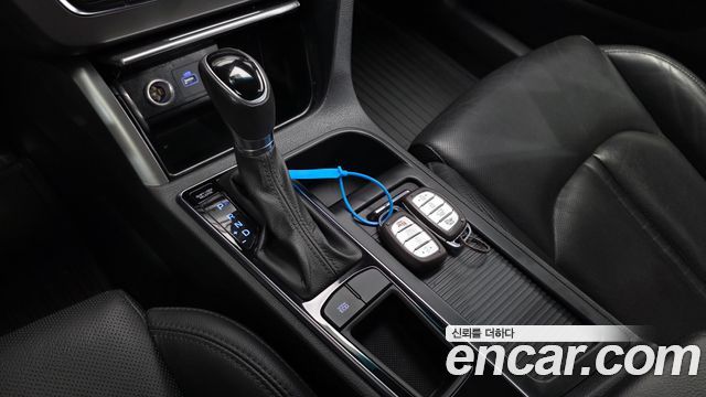 Hyundai Sonata (LF) LPI TAXI Premium 2017 — фото 9