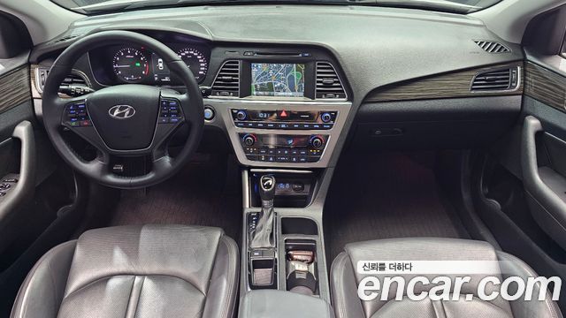 Hyundai Sonata (LF) 2.0 Smart 2015 — фото 7