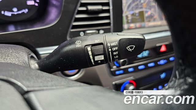 Hyundai Sonata (LF) 2.0 Smart 2015 — фото 23