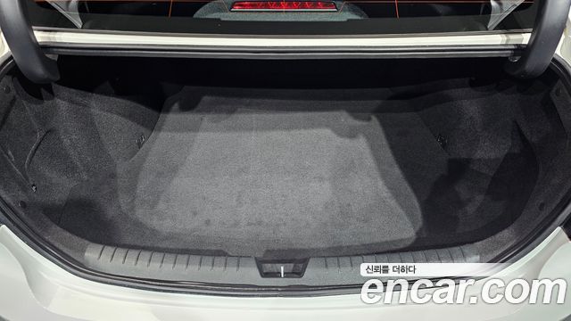 Hyundai Sonata (LF) 2.0 Smart 2015 — фото 36