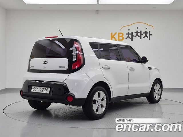 Kia Soul 1.6 Diesel Prestige 2015 — фото 4