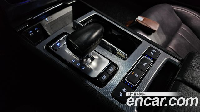 Genesis G80 3.3 GDI AWD Luxury 2017 — фото 9