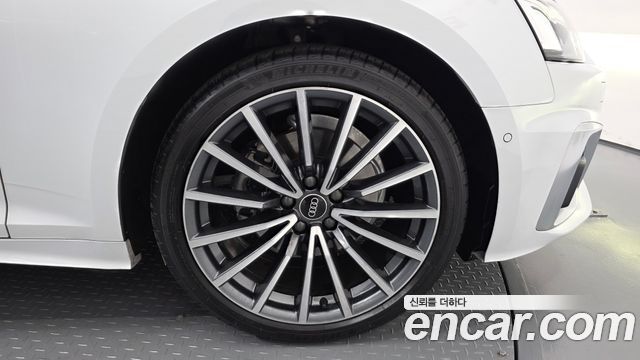 Audi A5 (F5) 40 TFSI Quattro Premium Sportback 2023 — фото 21