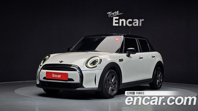 MINI Cooper 5Door Classic Third Generation