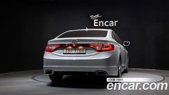 Hyundai Grandeur (HG) HG240 Modern 2015 — фото 4