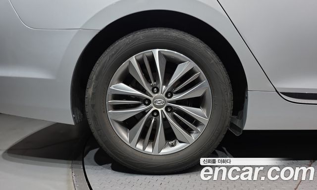 Hyundai Grandeur (HG) HG240 Modern 2015 — фото 5