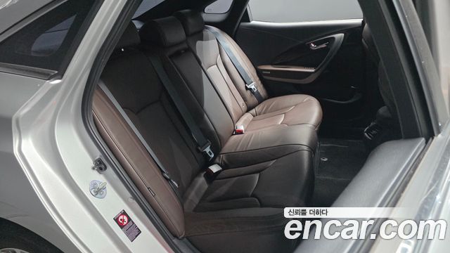 Hyundai Grandeur (HG) HG240 Modern 2015 — фото 11
