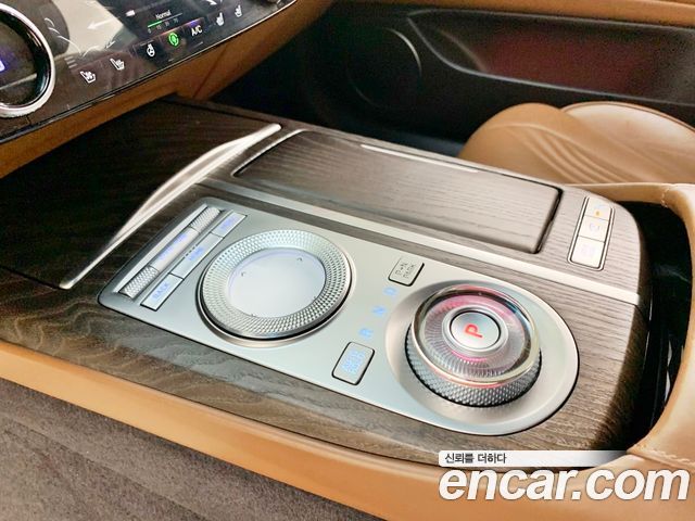 Genesis G80 (RG3) Gasoline 2.5 Turbo AWD 2022 — фото 9