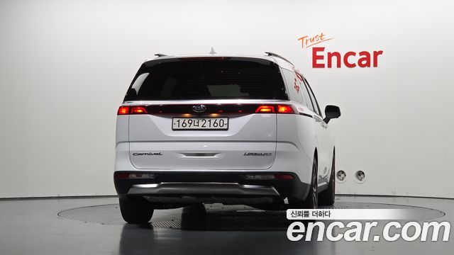 Kia Carnival (IV) Diesel 7-Seater Signature 2021 — фото 4
