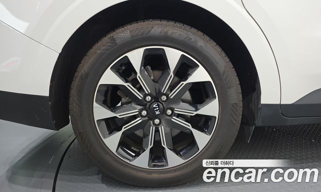 Kia Carnival (IV) Diesel 7-Seater Signature 2021 — фото 5