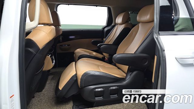 Kia Carnival (IV) Diesel 7-Seater Signature 2021 — фото 26