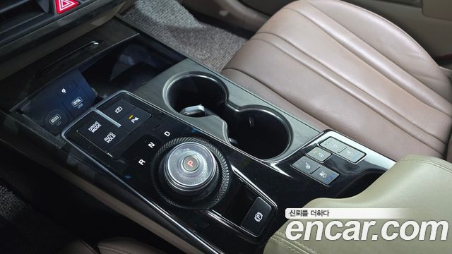 Kia K8 Hybrid Noblesse 2022 — фото 9