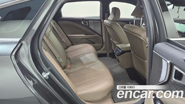 Kia K8 Hybrid Noblesse 2022 — фото 11