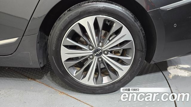 Kia K8 Hybrid Noblesse 2022 — фото 21