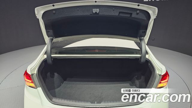 Hyundai Sonata New Rise 2.0 Modern 2018 — фото 32