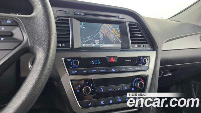 Hyundai Sonata (LF) 2.0 Style 2015 — фото 12