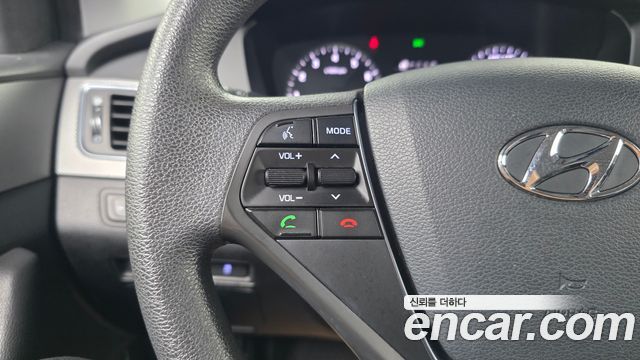 Hyundai Sonata (LF) 2.0 Style 2015 — фото 15