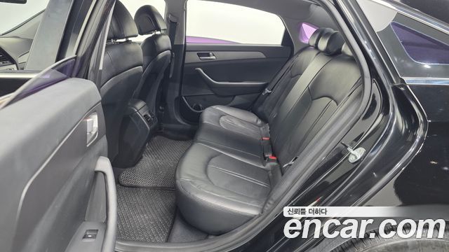 Hyundai Sonata (LF) 2.0 Style 2015 — фото 17