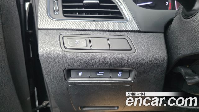 Hyundai Sonata (LF) 2.0 Style 2015 — фото 19