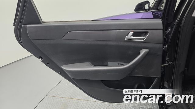 Hyundai Sonata (LF) 2.0 Style 2015 — фото 25