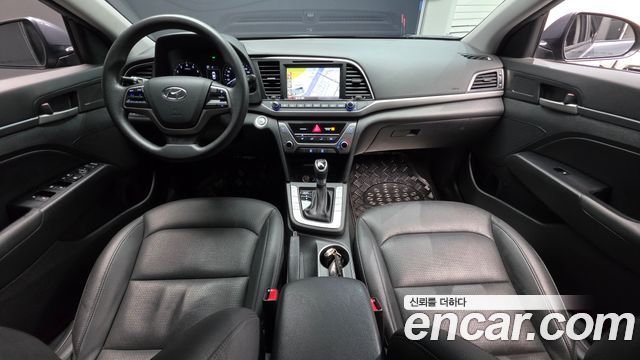 Hyundai Avante (AD) 1.6 GDI Value Plus 2017 — фото 7