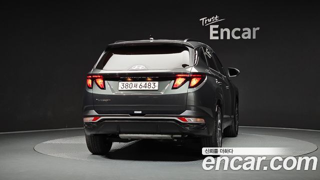 Hyundai Tucson (NX4) Gasoline 1.6 Turbo 2WD Premium 2021 — фото 4