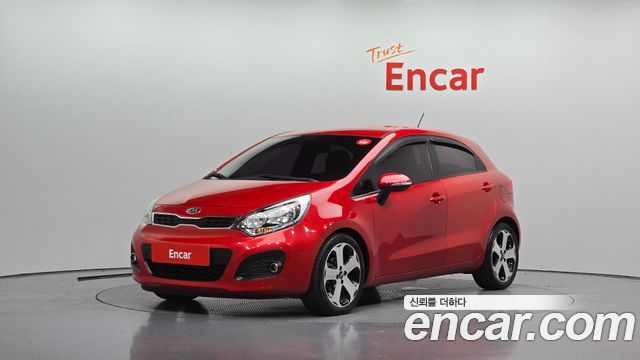Kia Pride 1.6 GDI Hatchback Prestige