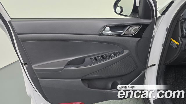 Hyundai Tucson Diesel 2.0 2WD Modern 2019 — фото 24