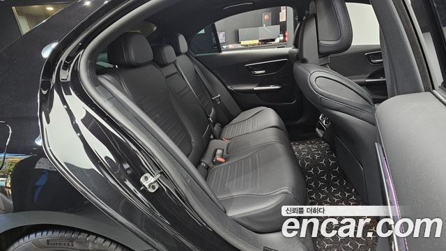 Mercedes-Benz C-Class (W206) C200 AMG Line 2024 — фото 11