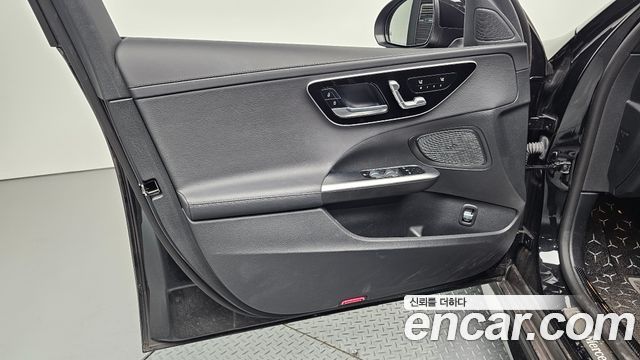 Mercedes-Benz C-Class (W206) C200 AMG Line 2024 — фото 24