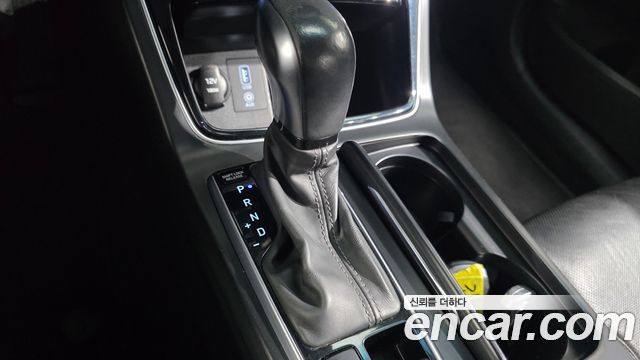 Hyundai Grandeur (IG) 2.4 Premium 2019 — фото 9