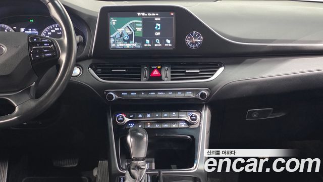 Hyundai Grandeur (IG) 2.4 Premium 2019 — фото 14