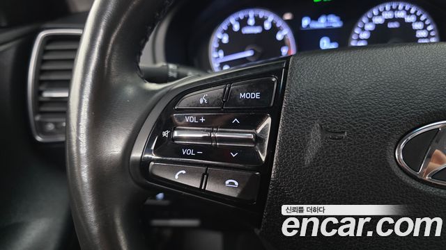 Hyundai Grandeur (IG) 2.4 Premium 2019 — фото 18