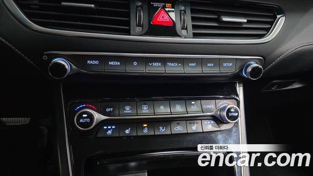 Hyundai Grandeur (IG) 2.4 Premium 2019 — фото 32