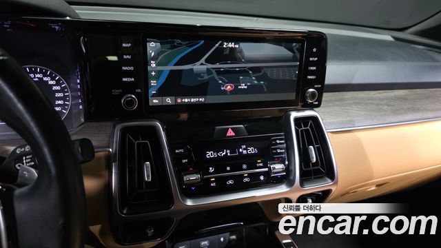 Kia Sorento (IV) Diesel 2.2 2WD Prestige 2023 — фото 14