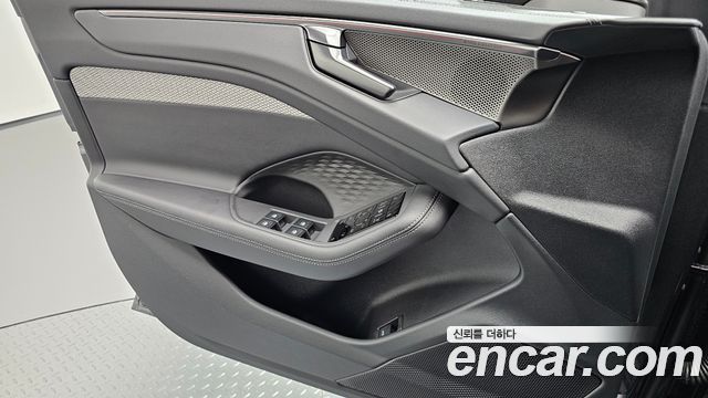 Audi A6 (C9) 45 TFSI Quattro S Line 2026 — фото 24
