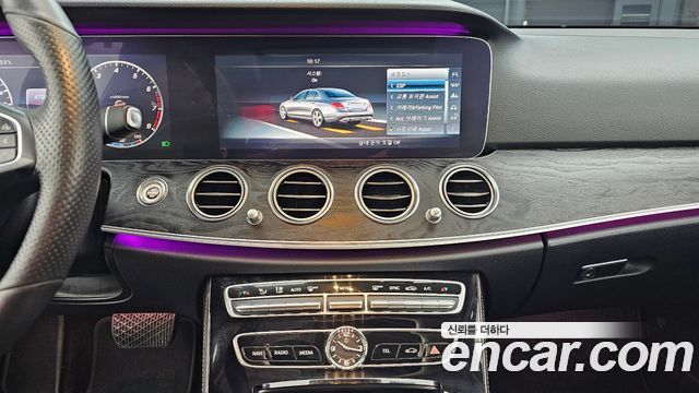 Mercedes-Benz E-Class (W213) E300 Avantgarde 2017 — фото 18