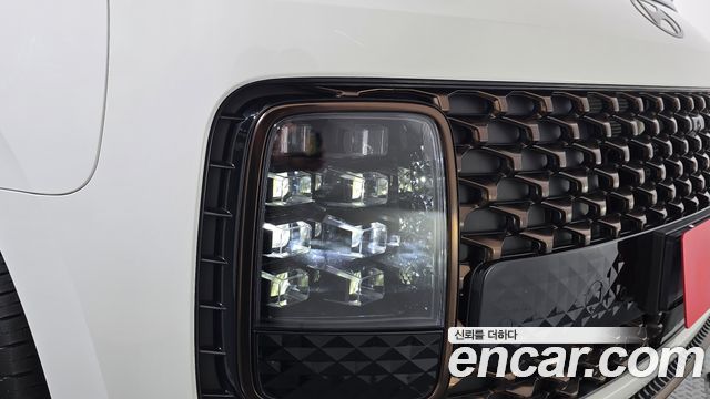 Hyundai Staria HEV 1.6 Lounge 7-Seater Inspiration 2025 — фото 22