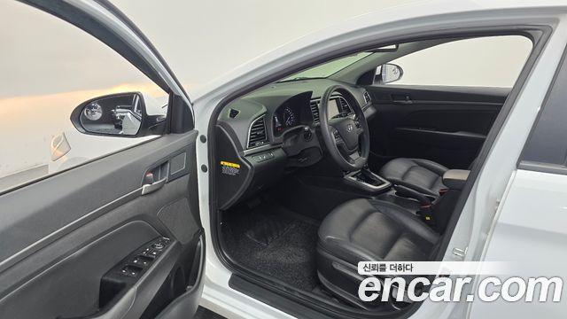 Hyundai Avante (AD) 1.6 GDI Value Plus 2018 — фото 10
