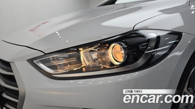 Hyundai Avante (AD) 1.6 GDI Value Plus 2018 — фото 22
