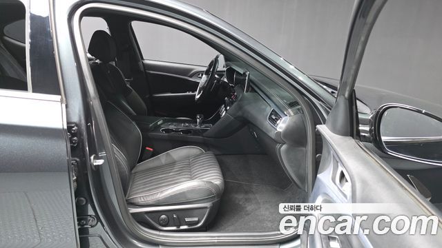 Genesis G70 3.3T Sport AWD Elite 2019 — фото 11