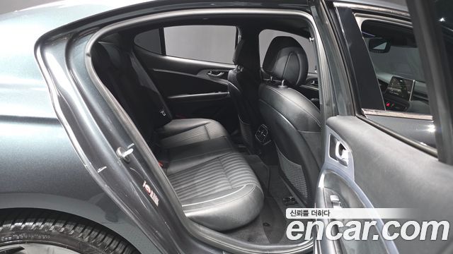 Genesis G70 3.3T Sport AWD Elite 2019 — фото 12